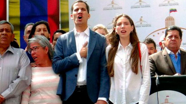 Venezuela: esposa de Juan Guaidó emplaza a los militares a no disparar