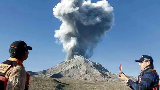 El Ticsani, un volcán  a punto de despertar