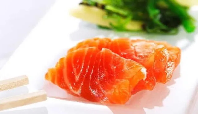 El sashimi es un plato japonés que incluye pescado crudo. Foto: difusión
