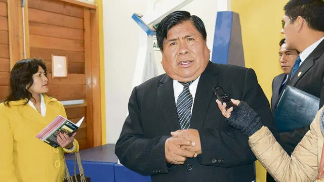 Puno: Gobernador Juan Luque se declara víctima de bullying