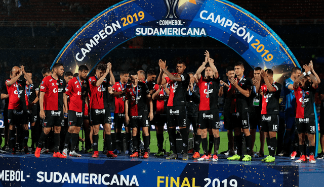 Independiente del Valle se coronó campeón de la Copa Sudamericana por primera vez en su historia. | Foto: EFE