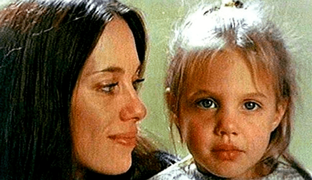 Angelina Jolie comparte desgarradora carta sobre la muerte de su madre Marcheline Bertrand en el Día de la Madre