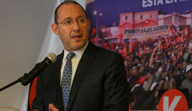Congresista Alberto Quintanilla pide renuncia de José Chlimper al BCR