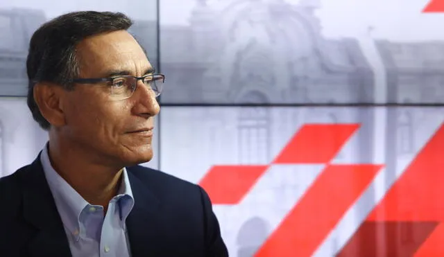 Martín Vizcarra se mantiene con el 58 % de aprobación 