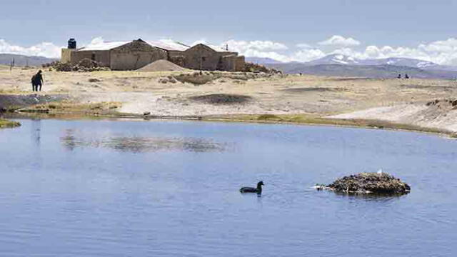 Evalúan retribuir con obras a comunidades que cuidan el agua en Arequipa