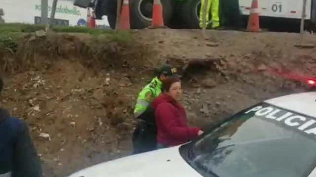 Cámaras de seguridad captaron la resistencia de mototaxistas y el desalojo realizado por parte de los agentes ediles. (Foto: Captura de video / Municipalidad de Surco)