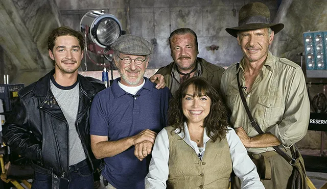 Esperada. El estreno de la película está previsto para el 9 de julio del 2021. Foto del recuerdo con Spielberg y el elenco.