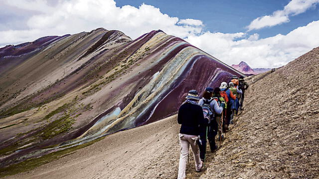 Habilitan nuevo acceso a la Montaña de siete Colores