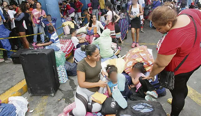 Más de dos mil venezolanos buscan refugio en el Perú