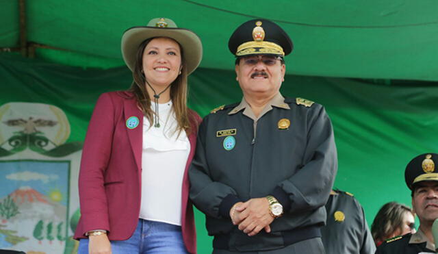 Gobernadora de Arequipa dice sentirse desprotegida ante la Contraloría