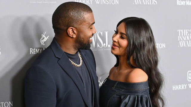 A través de Twitter, Kanye West le pidió perdón a su esposa Kim Kardashian por soltar cosas íntimas de ambos. Foto: AFP