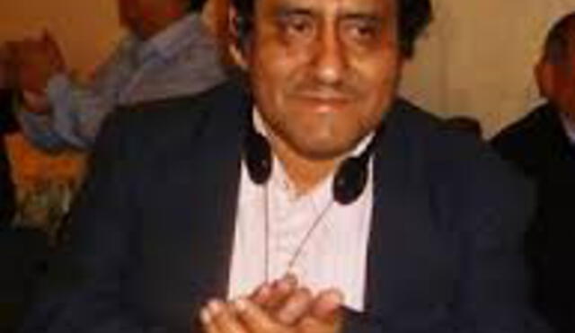 Orlando Huacho, comunicador sobre música andina.
