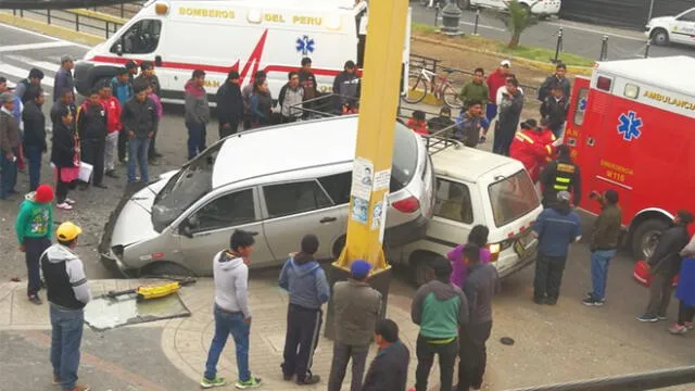 Tres menores heridos tras violento choque en Tacna 