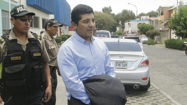 Detienen a regidor de municipio de Arequipa por manejar estando ebrio