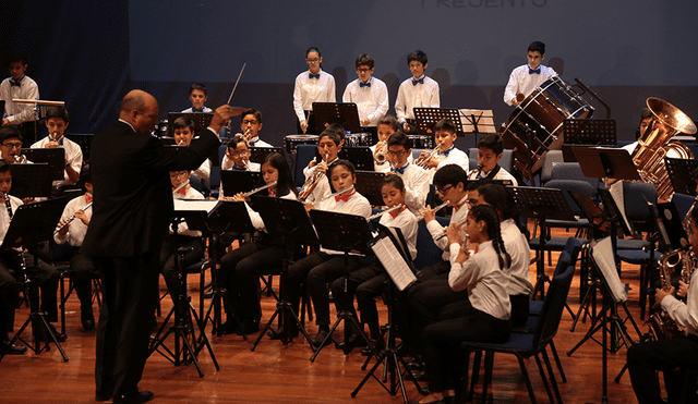 Escolares realizaron concierto sinfónico con música de películas taquilleras