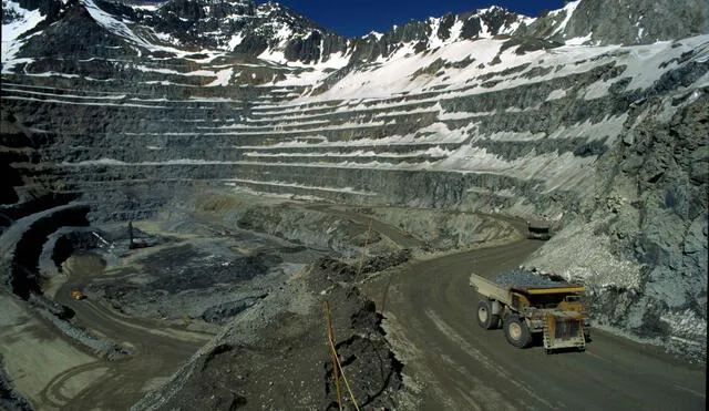 Glencore sigue comprando acciones de minera Volcan