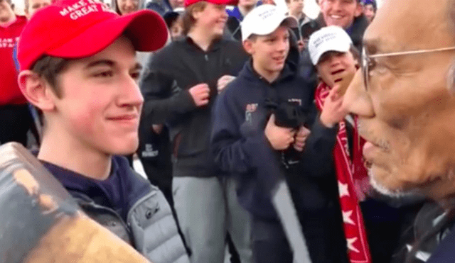 Jóvenes simpatizantes de Donald Trump se burlaron de nativo americano [VIDEO]
