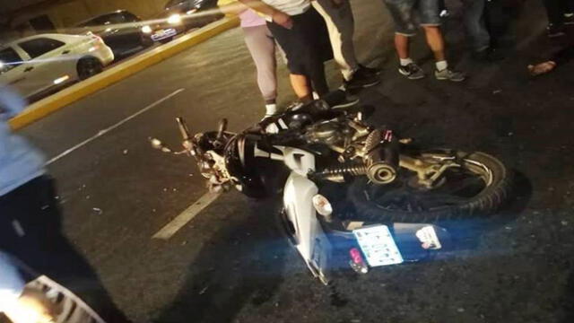 Trujillo: motociclista pierde la vida tras chocar contra árbol
