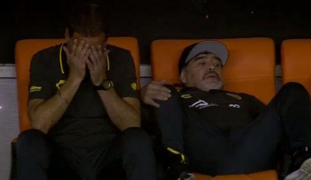 La frustración de Maradona tras ver la primera derrota de su equipo en México [VIDEO]