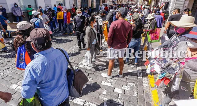 Informalidad predomina en las calles de Arequipa.