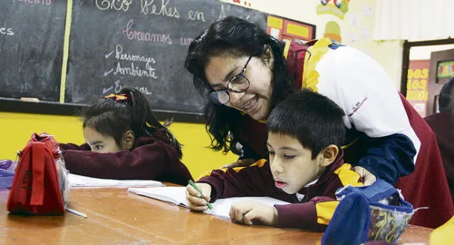 Todas las docentes de Tacna aprobaron la temida evaluación de desempeño