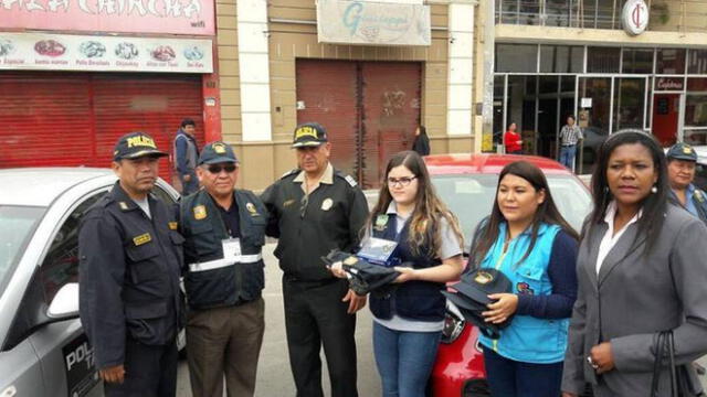 Capacitan a taxistas para fortalecer programa de seguridad en Chincha Alta