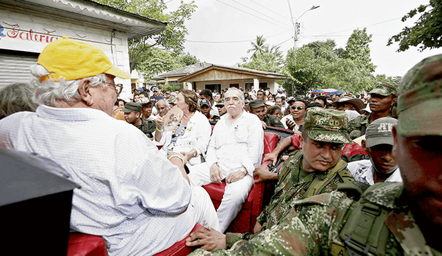 En los orígenes. Gabriel García Márquez cuando volvió a su terruño, su pueblo macondiano, Aracataca, en marzo del 2007. (Foto: EFE)