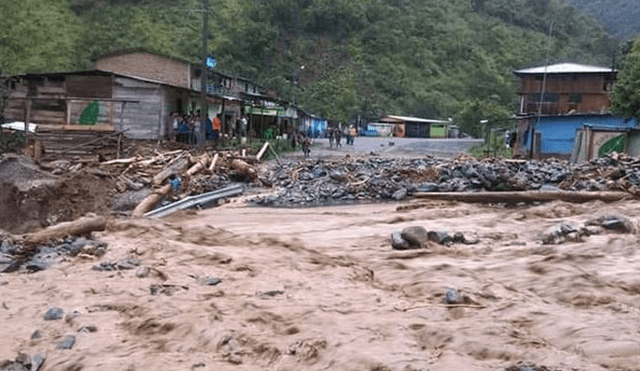 Dos desaparecidos y 20 viviendas destruidas tras caída de huaicos en Ayacucho [VIDEO]