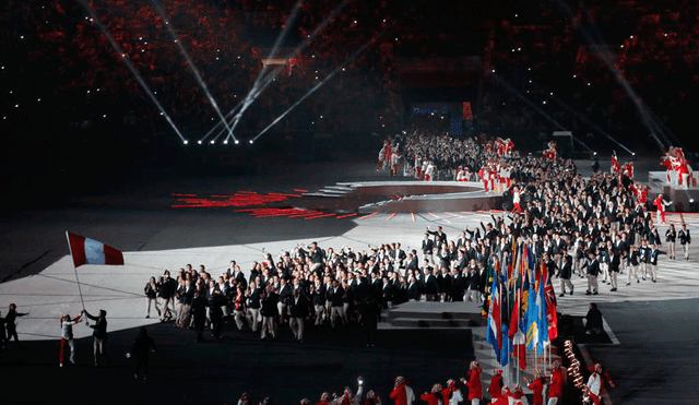 Delegación peruana en la ceremonia inaugural de los Juegos Panamericanos Lima 2019. | Foto: GLR