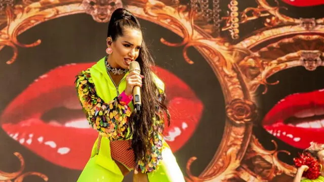 Lali Espósito cautiva en la fiesta de los Latin Billboard 2019 en sexy vestido
