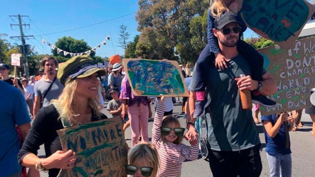 Chris Hemsworth y Elsa Pataky protestan en Australia