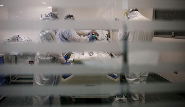 En Chile, con 18 millones de habitantes, se contabilizan 1.251 pacientes hospitalizados en UCI. Foto: AFP.