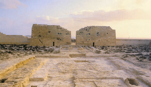 La tumba de Cleopatra podría estar en el Templo de Osiris de la ciudad en ruinas de Taposiris Magna. Foto: AFP