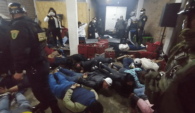 La intervención se realizó en Jicamarca. 90 personas fueron detenidas. Foto: Twitter Policía Nacional del Perú