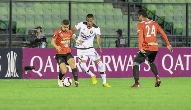 Melgar 1-2 Caracas: Los 'Rojinegros' ya están en fase de grupos de Copa Libertadores [RESUMEN]