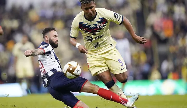 Roger Martínez debutó en el América con un gol ante el Necaxa el 22 de julio del 2018. (Foto: La Opinión)