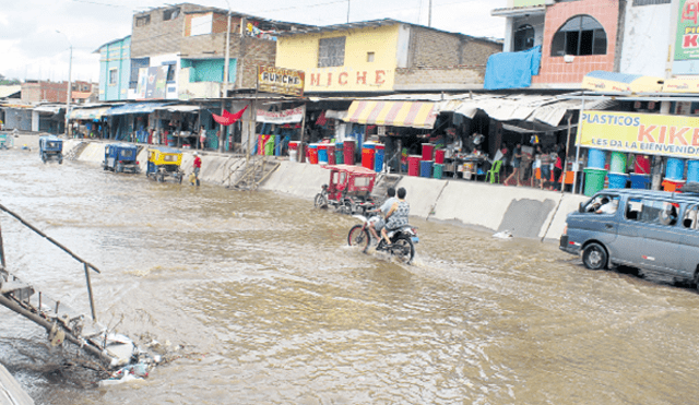 Declaran en emergencia 34 distritos de Lima por intensas lluvias