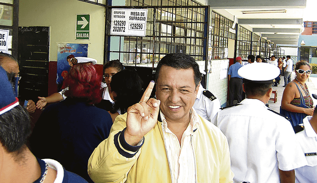 JNE: Sotomayor, Chirinos e Iñigo son retirados del proceso electoral