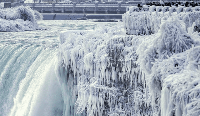 Facebook: impresionantes imágenes de cataratas de Niágara congeladas por frío extremo