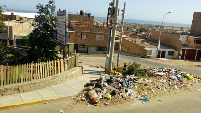 Chorrillos: calles se encuentran llenas de basura y olores nauseabundos