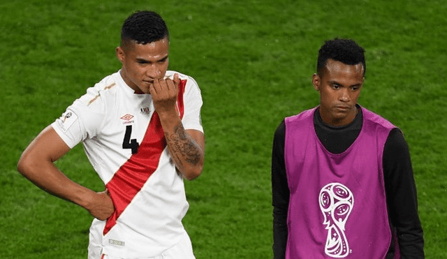 Hinchas chilenos se burlan de Perú tras la derrota ante Francia [FOTOS]