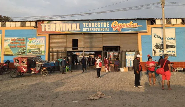 Chiclayo: pasajeros que viajan a ciudades del nororiente son afectados por bloqueo de la carretera Fernando Belaúnde Terry.