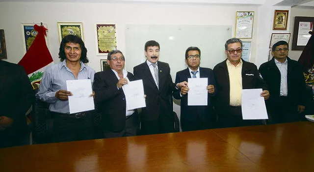 Más empresas firman contrato para operar en Sistema Integrado de Transportes de Arequipa