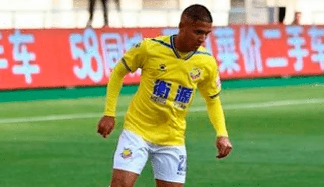 Roberto Siucho jugará esta temporada en  Kunshan FC de China. | Foto: Redes sociales