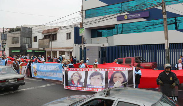 Marchan contra la corrupción en el distrito de La Perla, Callao