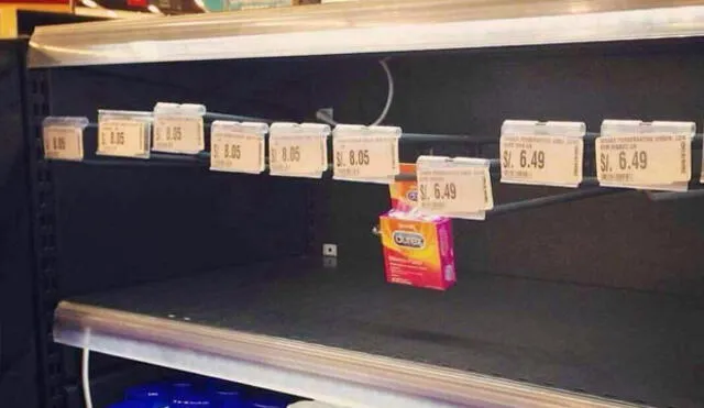 En Facebook sorprende cómo quedó la góndola de condones en supermercado por San Valentín