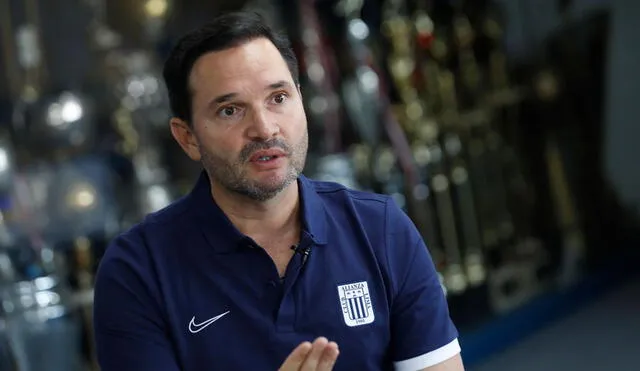 Víctor Hugo Marulanda es el actual gerente deportivo de Alianza Lima. Foto: GLR