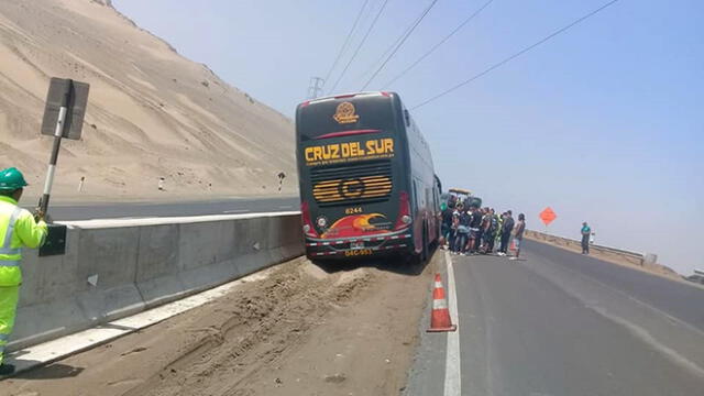 Bus interprovincial se despista en variante de Pasamayo [FOTOS]