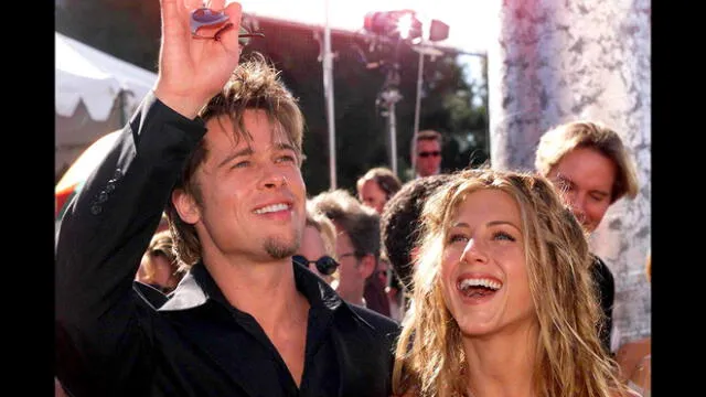 Jennifer Aniston y Brad Pitt captados en comprometedora foto en Los Ángeles