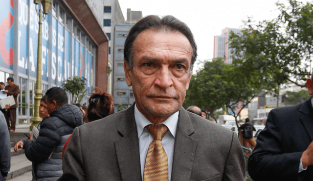 Comisión de Ética continuará con investigación contra Héctor Becerril